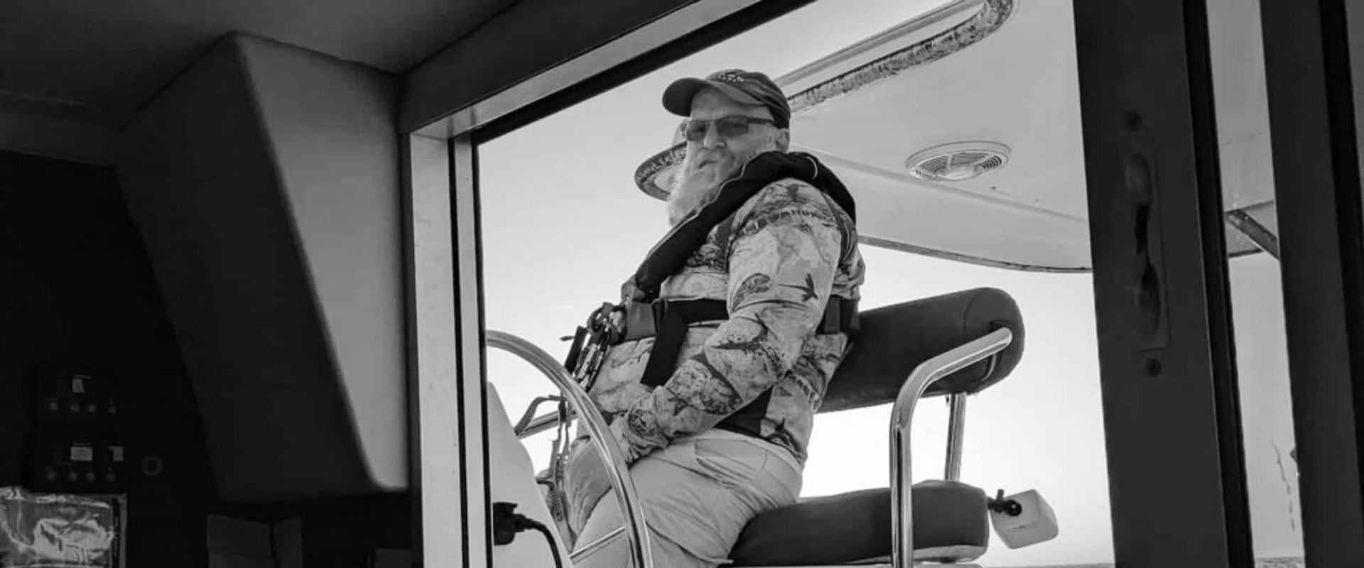 Navigating the Offer Process When Buying a Boat