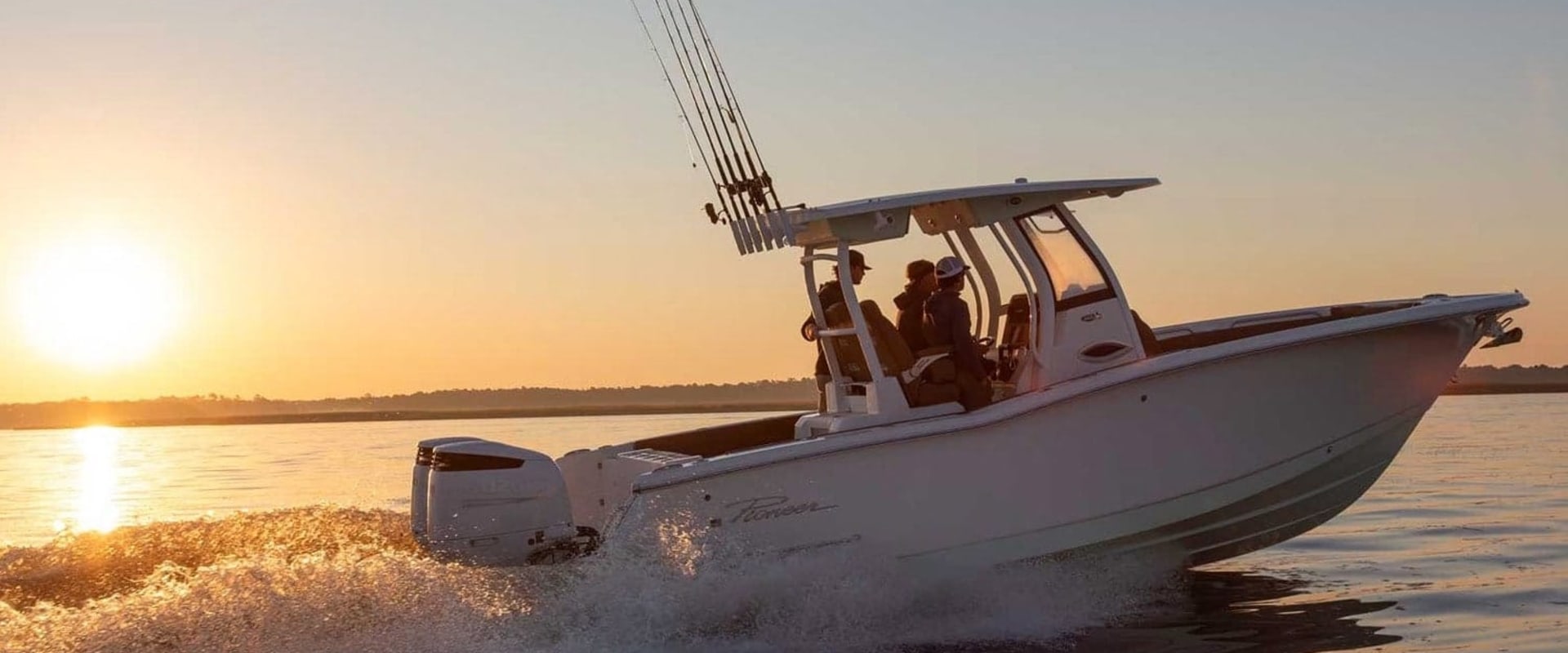 Choosing the Right Boat Dealer for Your Needs