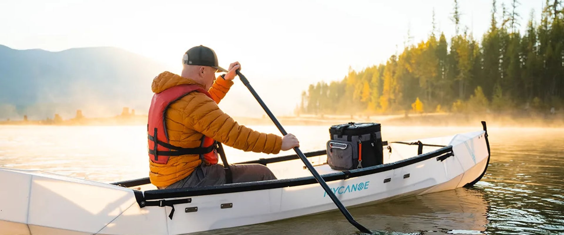 Essential Coolers and Portable Grills for Your Next Boating Adventure