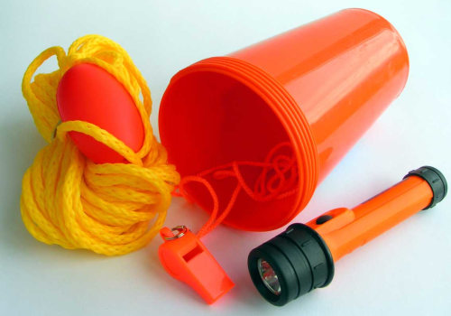 Essential Safety Gear: Flares and Emergency Kits for Boaters